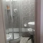 Casa A 100mt Mare بوزالو